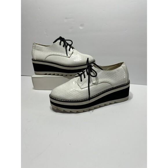 Y2K‎ Madden Girl Marshall Faux Leather Lace-Up Oxfords Crocodile Print Size 7 - Picture 1 of 15